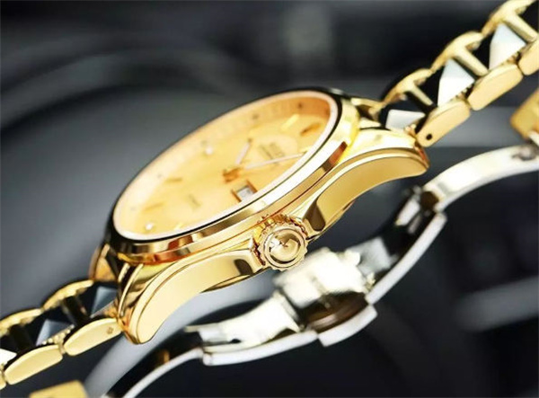 劳力士专柜表盒没纸套(图) 劳力士专柜表盒没纸套(图)