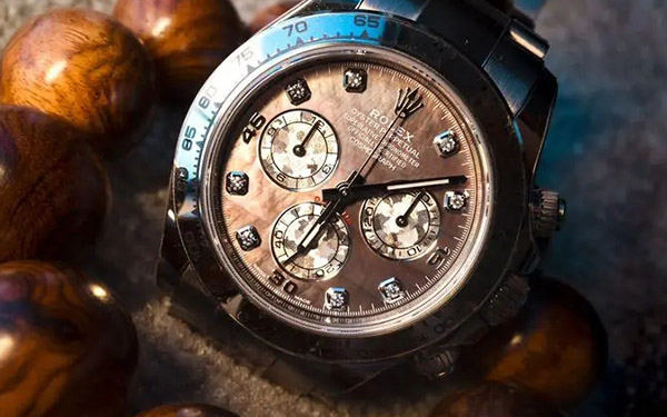 劳力士腕表很久不戴不走了解决技巧集锦(图) 劳力士腕表很久不戴不走了解决技巧集锦(图)